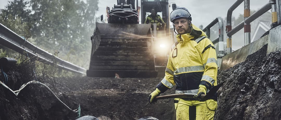 highvis_1680x720-6171770ad37bb