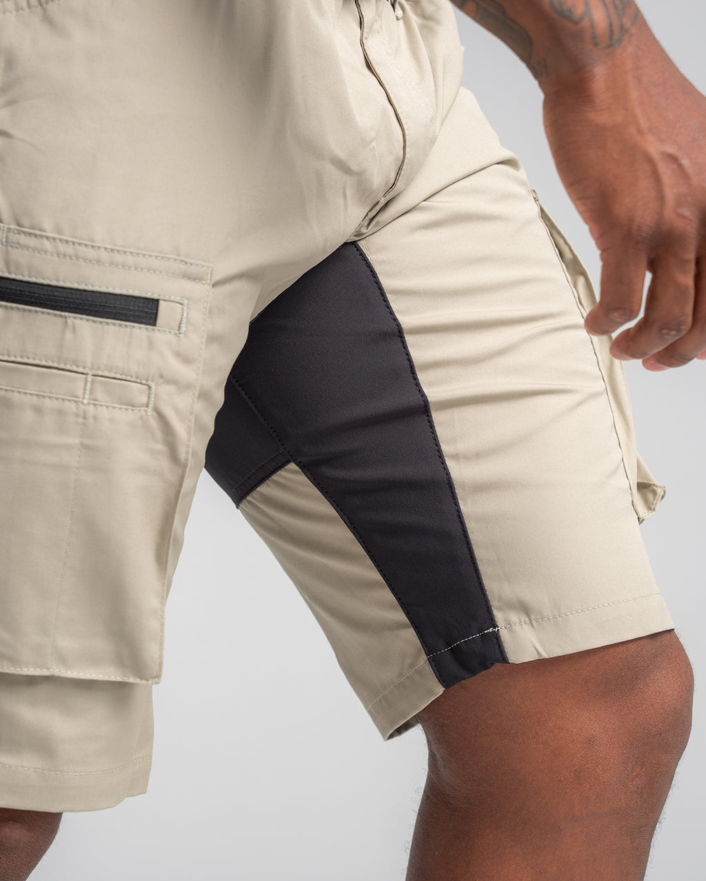 Service Shorts With Stretch - Burned Red/Black
