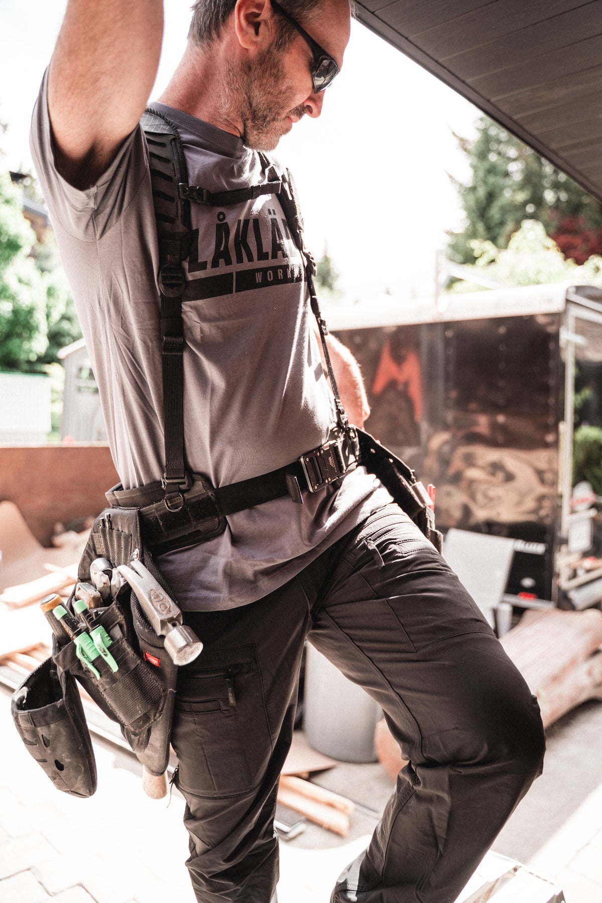 Solano Ventilated Lite Pants - lightweight breathable work pants with stretch on a construction site